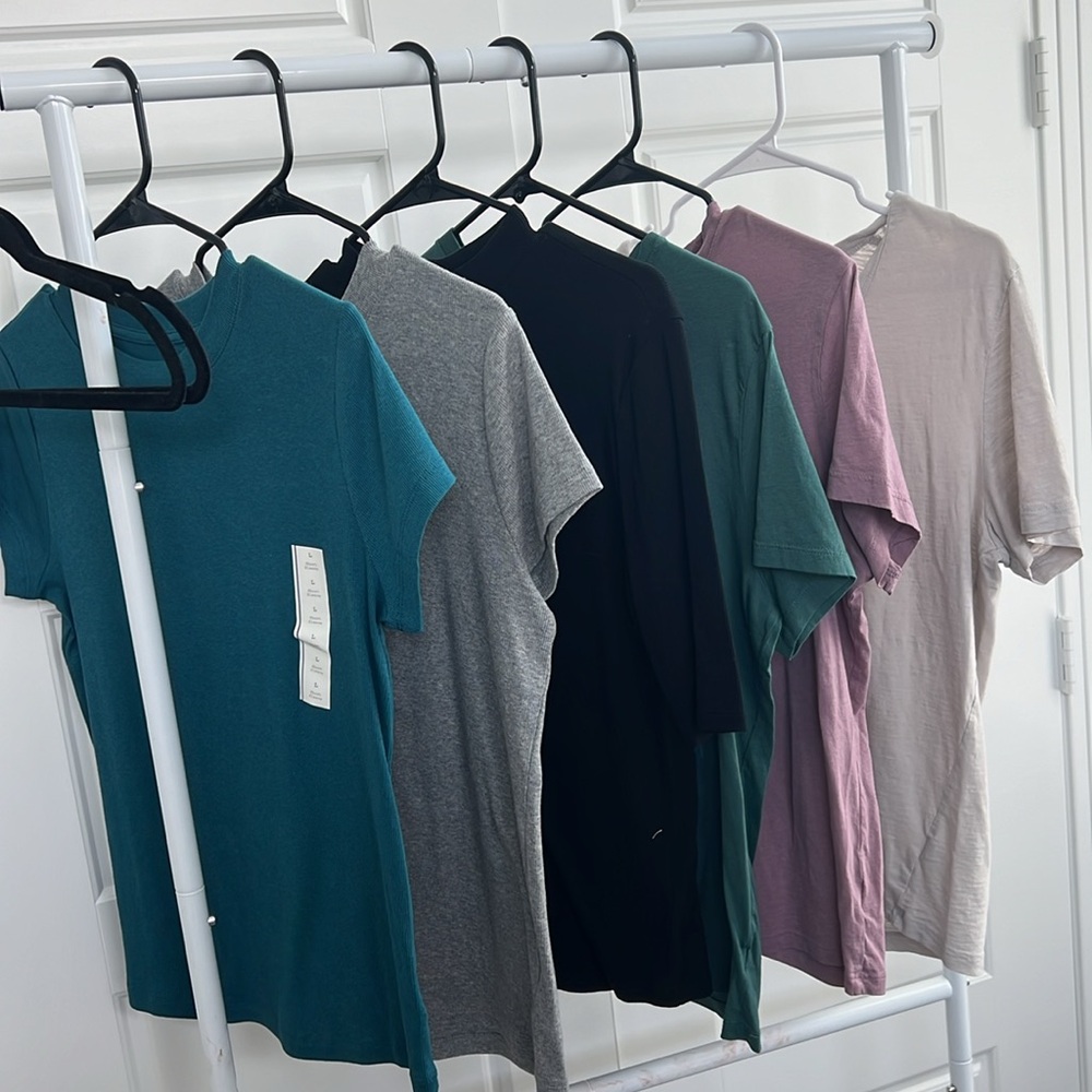 6 Basic Tees - Picture 6 of 7
